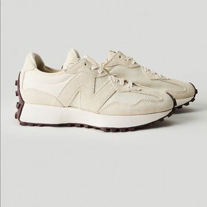 New Balance 327 Angora